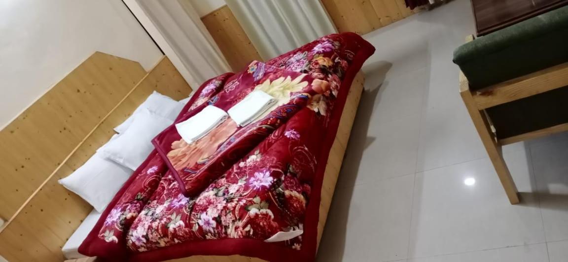 Country View Bed & Breakfast - Manali (Himachal Pradesh) — Photos 1